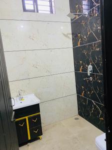Bathroom Image of 2800 Sq.ft 4 BHK Independent House for rent in Dhina Village Jalandhar for Rs. 15000