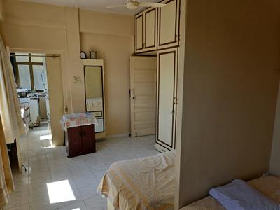Bedroom Image of 750 Sq.ft 2 BHK Apartment / Flat for sale in Mazgaon Mumbai for Rs. 11500000