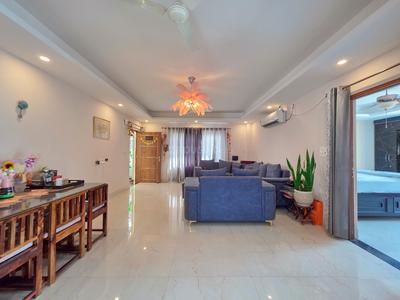Hall Image of 1270 Sq.ft 2 BHK Apartment / Flat for sale in Canal Road Dehradun for Rs. 13000000
