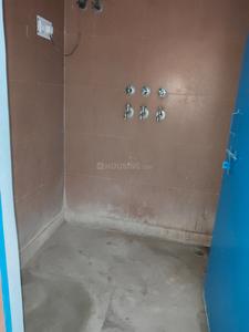 Bathroom Image of 450 Sq.ft 1 BHK Builder Floor for rent in Dashrath Puri New Delhi for Rs. 13000