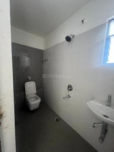 Bathroom Image of 2000 Sq.ft 3 BHK Apartment / Flat for sale in Besa Nagpur for Rs. 7000000