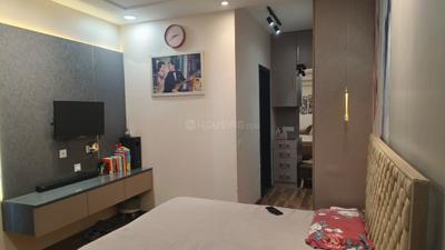 Bedroom Image of 2200 Sq.ft 3.5 BHK Apartment / Flat for sale in Microtek Greenburg, Sector 86 Gurgaon for Rs. 34500000