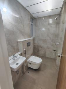 Bathroom Image of 1050 Sq.ft 2 BHK Apartment / Flat for sale in Dosti Greenscapes Phase 3, Hadapsar Pune for Rs. 11600000