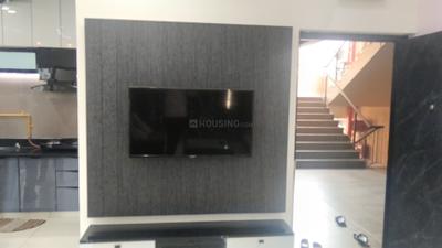 Living Room Image of 1500 Sq.ft 2.5 BHK Apartment / Flat for rent in Malabar County III, Vaishno Devi Circle Ahmedabad for Rs. 35000