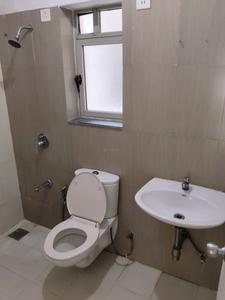 Common Bathroom Image of 1400 Sq.ft 2 BHK Apartment / Flat for rent in Adani The Meadows, Shantigram Ahmedabad for Rs. 28000