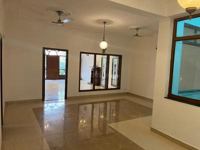 Hall Image of 2800 Sq.ft 3 BHK Builder Floor for rent in Sector 46 Noida for Rs. 35000