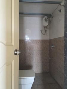 Common Bathroom One Image of 620 Sq.ft 1 BHK Apartment / Flat for sale in Rustomjee Avenue L1 L2 And L4, Virar West Virar for Rs. 3400000