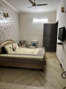 Bedroom Image of 1620 Sq.ft 3 BHK Builder Floor for sale in Sector 30 Gurgaon for Rs. 25000000