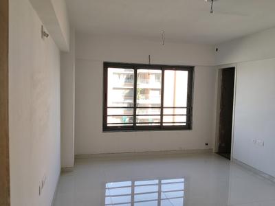 Bedroom Image of 3500 Sq.ft 4 BHK Independent House for rent in Satyam Sentossa Greenland by Satyam Developers , Bhadaj Ahmedabad for Rs. 80000