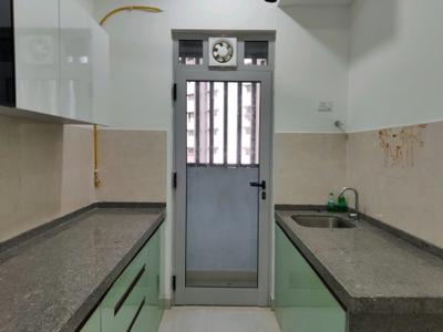 Kitchen Image of 750 Sq.ft 2 BHK Apartment / Flat for rent in Mulund West Mumbai for Rs. 55000