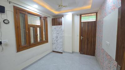 Bedroom Image of 915 Sq.ft 3 BHK Builder Floor for rent in Sector 15 Dwarka New Delhi for Rs. 26000