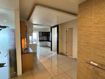 4 BHK Flat
