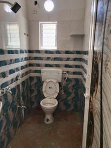 Bathroom Image of 830 Sq.ft 2 BHK Apartment / Flat for sale in Haltu Kolkata for Rs. 4700000