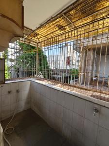 Balcony Image of 2800 Sq.ft 4 BHK Apartment / Flat for rent in Race Course Vadodara for Rs. 55000