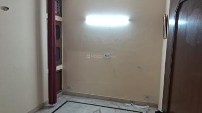 Bedroom Image of 1600 Sq.ft 3 BHK Independent House for rent in Sector 12 Noida for Rs. 35000