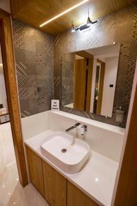 Bathroom Image of 2061 Sq.ft 3 BHK Apartment / Flat for sale in VB Sai Aashish Paradise, Bhimrad Surat for Rs. 10600000