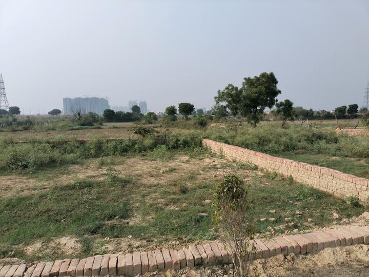 Noida Extension Main Image 1