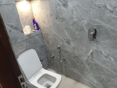 Image of 1000 Sq.ft 2 BHK Builder Floor for sale in Ramesh Nagar, New Delhi for Rs. 13000000
