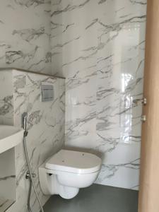 Common Bathroom One Image of 650 Sq.ft 1 BHK Apartment / Flat for rent in Lodha Upper Thane Ecopolis A B, Bhiwandi Thane for Rs. 14999