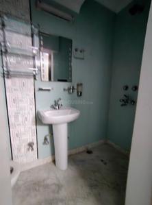 Bathroom Image of 1100 Sq.ft 3 BHK Apartment / Flat for sale in Vikaspuri Luxury Homes, Vikaspuri New Delhi for Rs. 15500000