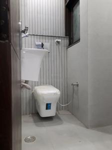 Common Bathroom Image of 900 Sq.ft 3 BHK Apartment / Flat for sale in Dwarka Mor New Delhi for Rs. 5800000