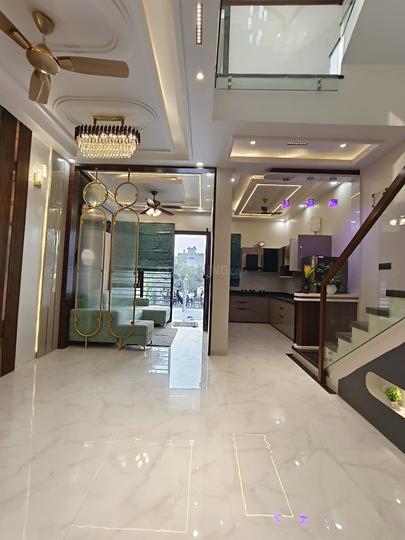 Gandhi Path West Main Image 1