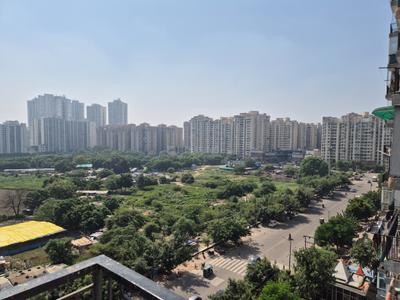 Balcony Image of 1100 Sq.ft 2.5 BHK Apartment / Flat for sale in Skytech Matrott, Sector 76 Noida for Rs. 13000000