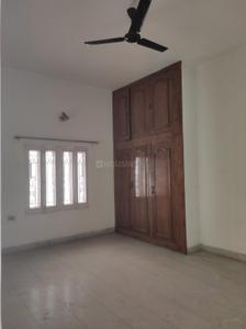 Bedroom Image of 2500 Sq.ft 4 BHK Villa for rent in Boring Road Patna for Rs. 45000