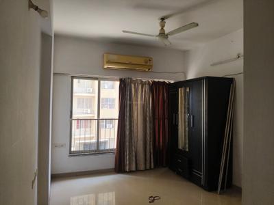 Bedroom Image of 1850 Sq.ft 3 BHK Apartment / Flat for rent in Adani The Meadows, Shantigram Ahmedabad for Rs. 41500