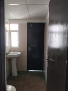 Common Bathroom Image of 1300 Sq.ft 3 BHK Apartment / Flat for sale in Amrapali Verona Heights, Noida Extension Greater Noida for Rs. 9345600