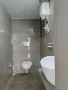 Common Bathroom Image of 950 Sq.ft 2 BHK Apartment / Flat for sale in Dattani Vertex, Vasai West Vasai for Rs. 9300000