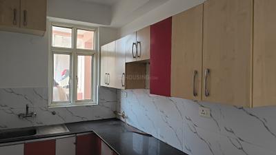 Kitchen Image of 1295 Sq.ft 3 BHK Apartment / Flat for sale in Supertech Cape Town, Sector 74 Noida for Rs. 14000000