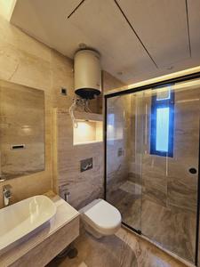 Bathroom Image of 2700 Sq.ft 4 BHK Builder Floor for sale in Aravali Hills, Sector 56 Gurgaon for Rs. 30000000