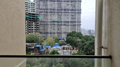 Image of 896 Sq.ft 2 BHK Apartment / Flat for sale in Poonam Vaishno Heights, Malad East, Mumbai for Rs. 21000000
