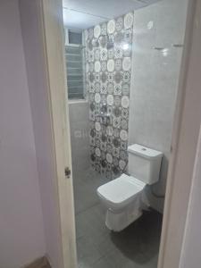 Bathroom Image of 650 Sq.ft 2 BHK Apartment / Flat for rent in Alcove New Kolkata Sangam, Serampore Hooghly for Rs. 14000