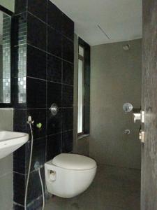 Common Bathroom Image of 1000 Sq.ft 2.5 BHK Apartment / Flat for rent in Lodha Splendora, Thane West Thane for Rs. 30000