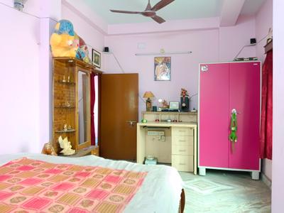 Bedroom Image of 1800 Sq.ft 5 BHK Independent House for sale in Paschim Barisha Kolkata for Rs. 9000000