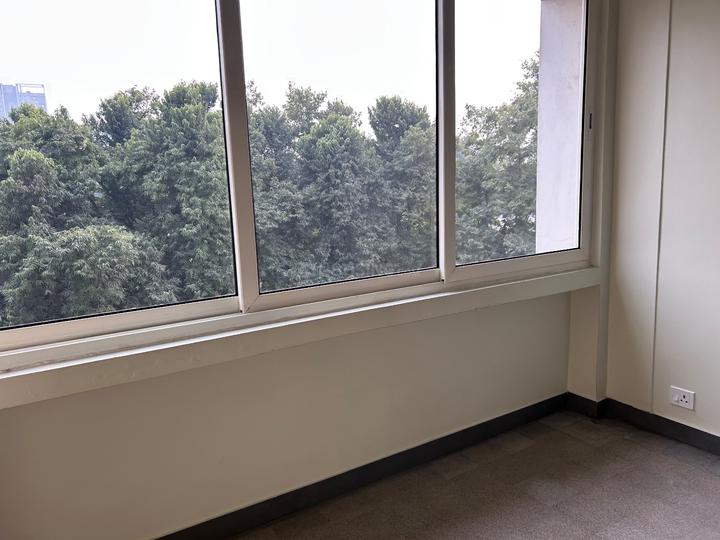 Alipore prime Bedroom 1