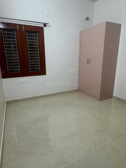 Srinidhi garden near Brigade Apartment and Art of living Bedroom 1