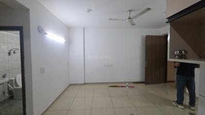 Living Room Image of 1160 Sq.ft 2.5 BHK Apartment / Flat for rent in Gulshan Botnia, Sector 144 Noida for Rs. 36000