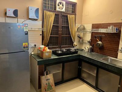Kitchen Image of 2400 Sq.ft 2 BHK Builder Floor for rent in DLF City Phase 1, DLF Phase 1 Gurgaon for Rs. 55000