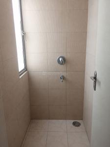 Bathroom Image of 870 Sq.ft 2 BHK Apartment / Flat for sale in Simla Bahadur Rudrapur for Rs. 3500000