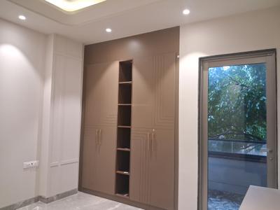 Bedroom Image of 1800 Sq.ft 3 BHK Builder Floor for sale in Paschim Vihar New Delhi for Rs. 35000000
