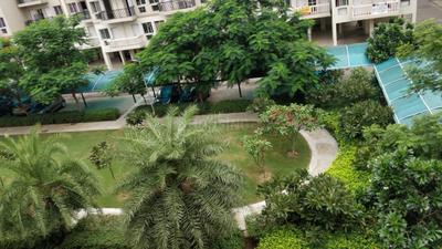 Image of 1899 Sq.ft 4 BHK Apartment / Flat for sale in Sare Crescent Green Parc, Sector 92, Gurgaon for Rs. 16500000