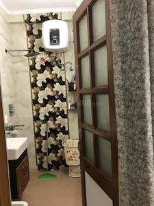 Image of 1300 Sq.ft 3 BHK Apartment / Flat for sale in Patparganj, New Delhi for Rs. 22500000