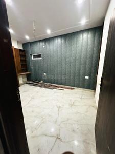 Bedroom Image of 1550 Sq.ft 3 BHK Apartment / Flat for sale in Sector 110 Noida for Rs. 4800000
