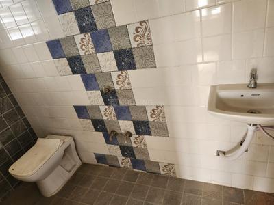 Bathroom Image of 2250 Sq.ft 4 BHK Independent House for sale in Sola Ahmedabad for Rs. 22500000