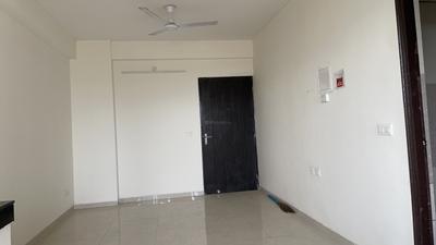 Living Room Image of 500 Sq.ft 1 BHK Apartment / Flat for sale in Signature Global Grand IVA, Sector 103 Gurgaon for Rs. 4050000
