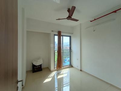 Bedroom Image of 850 Sq.ft 2 BHK Apartment / Flat for sale in Kalpataru Sunrise, Thane West Thane for Rs. 9600000