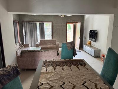 Bedroom Image of 6940 Sq.ft 4 BHK Villa for rent in KP Villas, Gokuldham Ahmedabad for Rs. 60000